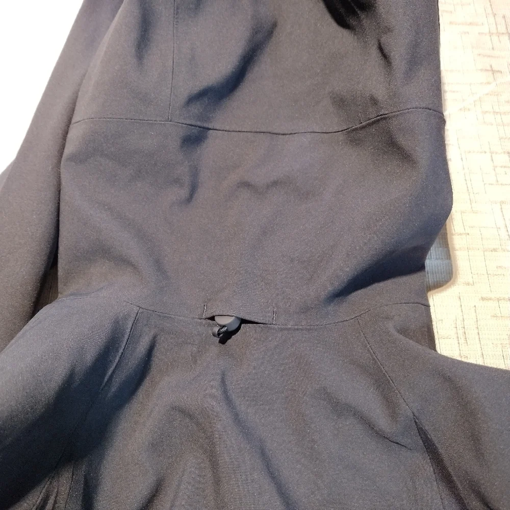 LULULEMON 2 Cross Chill Jacket Black Hooded Warm Waterproof Thumbholes W4BJAS